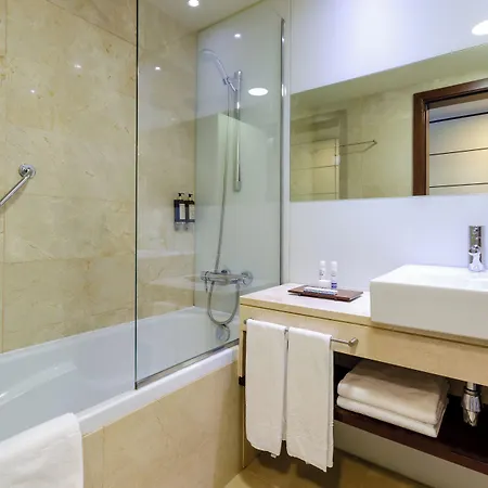 Olissippo Oriente Hotel 4*