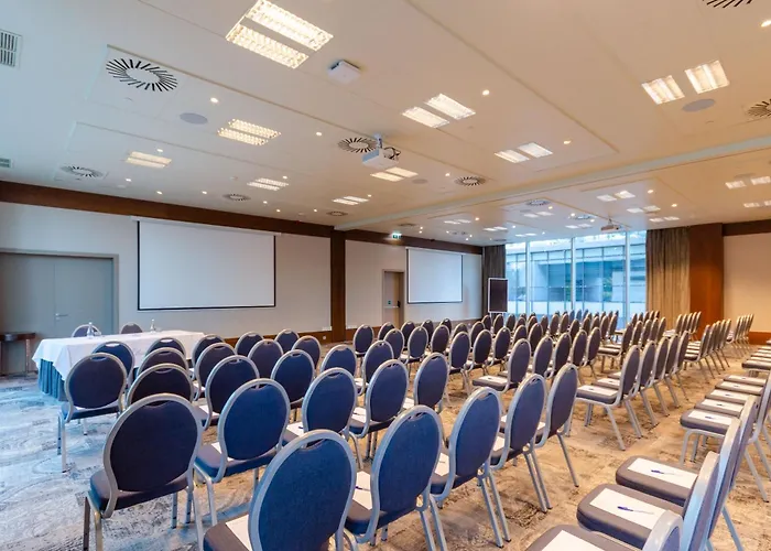 Отель Olissippo Oriente 4*