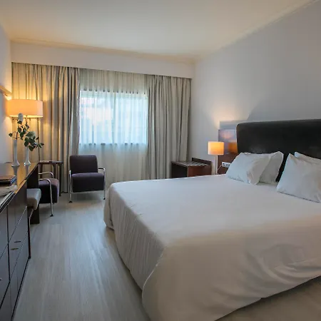 Olissippo Oriente Szálloda 4*